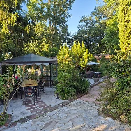 Manoir De Tireveste Lesperon