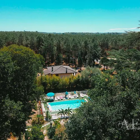 Manoir De Tireveste