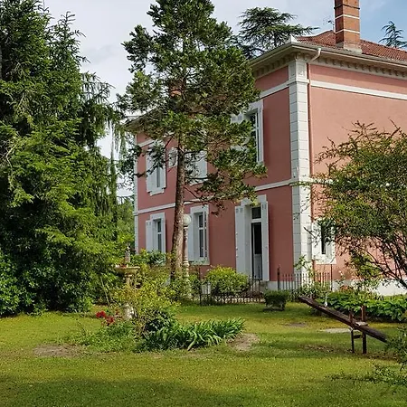 Manoir De Tireveste